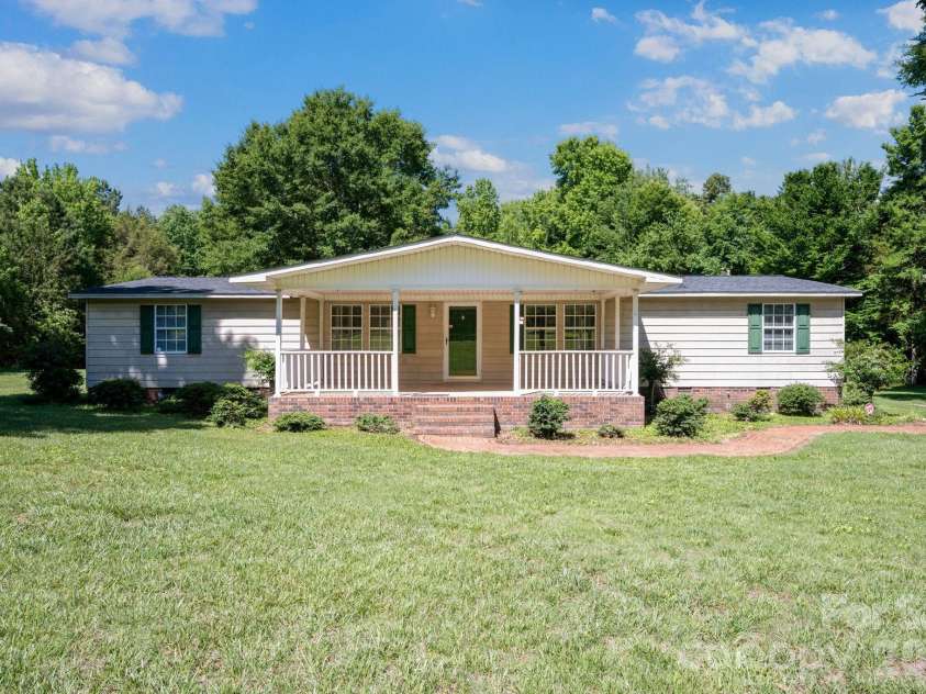 2107 Beth Haven Church Road, Denver, NC 28037.  MLS# CAR4387092, YatesRealty ID 27719. 