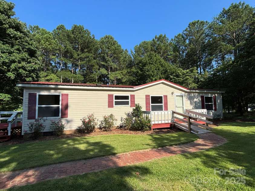 44112 Harper Hearne Road, New London, NC 28127.  MLS# CAR4274304, YatesRealty ID 27719. 