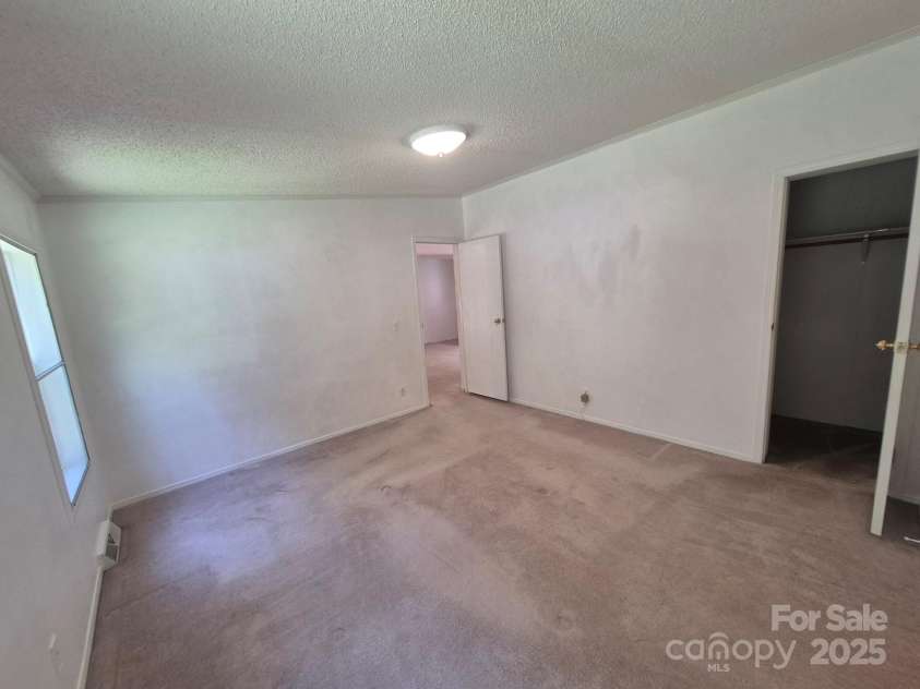 44112 Harper Hearne Road, New London, NC 28127.  MLS# CAR4274304, YatesRealty ID 27719. 