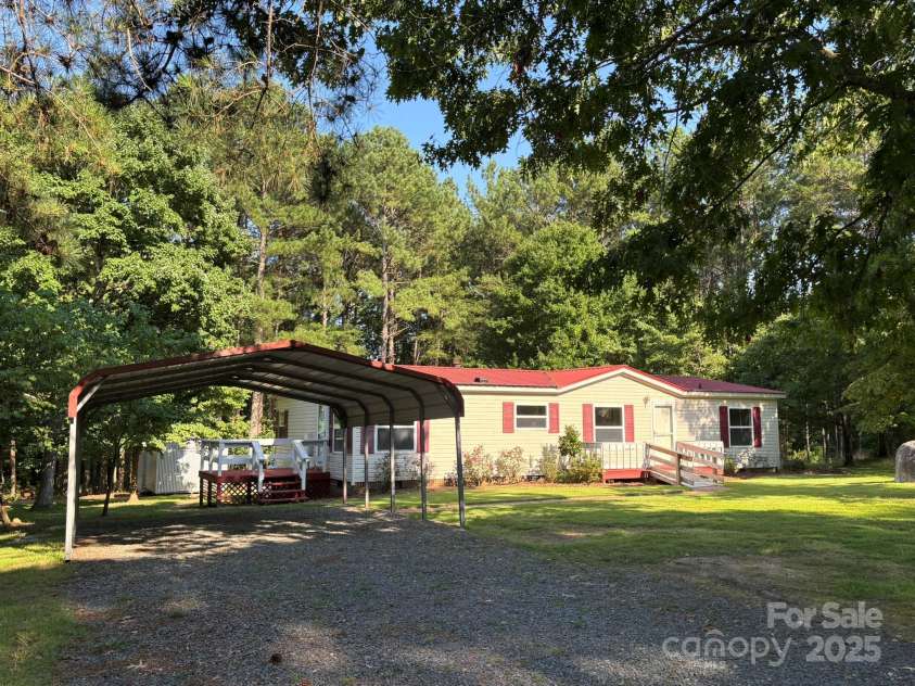 44112 Harper Hearne Road, New London, NC 28127.  MLS# CAR4274304, YatesRealty ID 27719. 