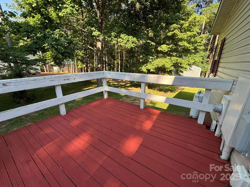 44112 Harper Hearne Road, New London, NC 28127.  MLS# CAR4274304, YatesRealty ID 27719. 