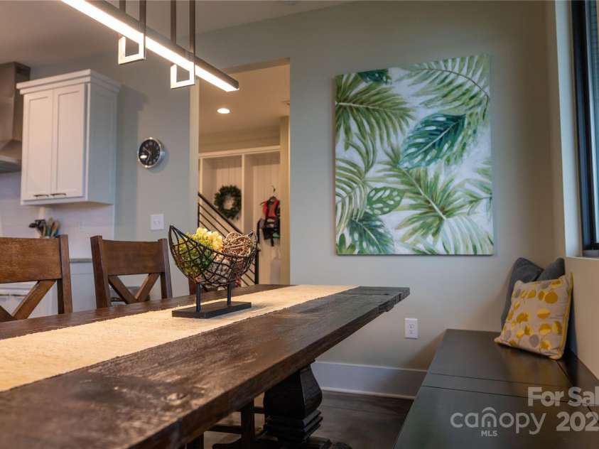 113 Angler Place, Mooresville, NC 28117.  MLS# CAR4217106, YatesRealty ID 2772. Dining space