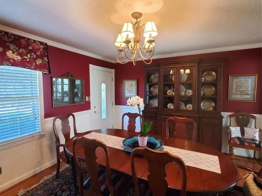 2104 Farmbrook Drive, Statesville, NC 28625.  MLS# CAR4269655, YatesRealty ID 2772. 