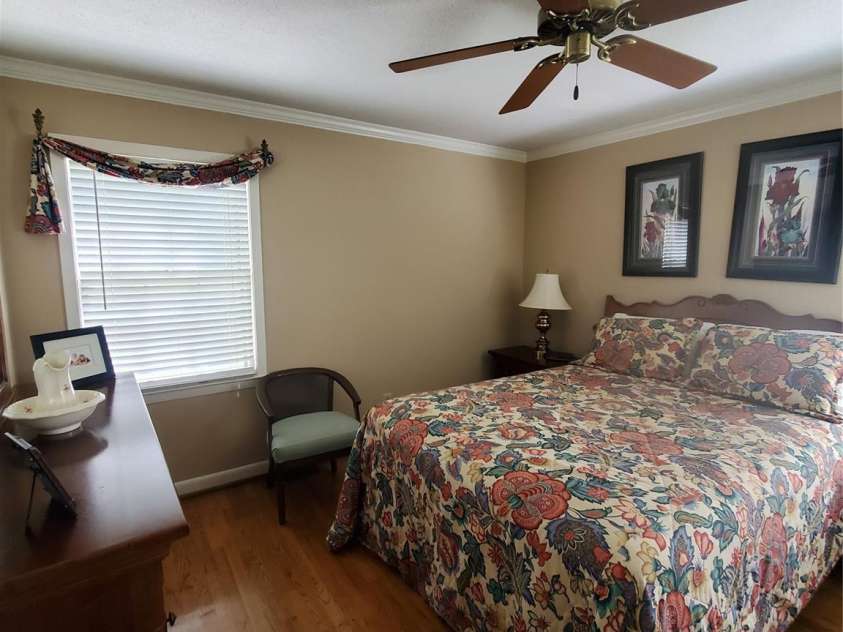 2104 Farmbrook Drive, Statesville, NC 28625.  MLS# CAR4269655, YatesRealty ID 2772. 