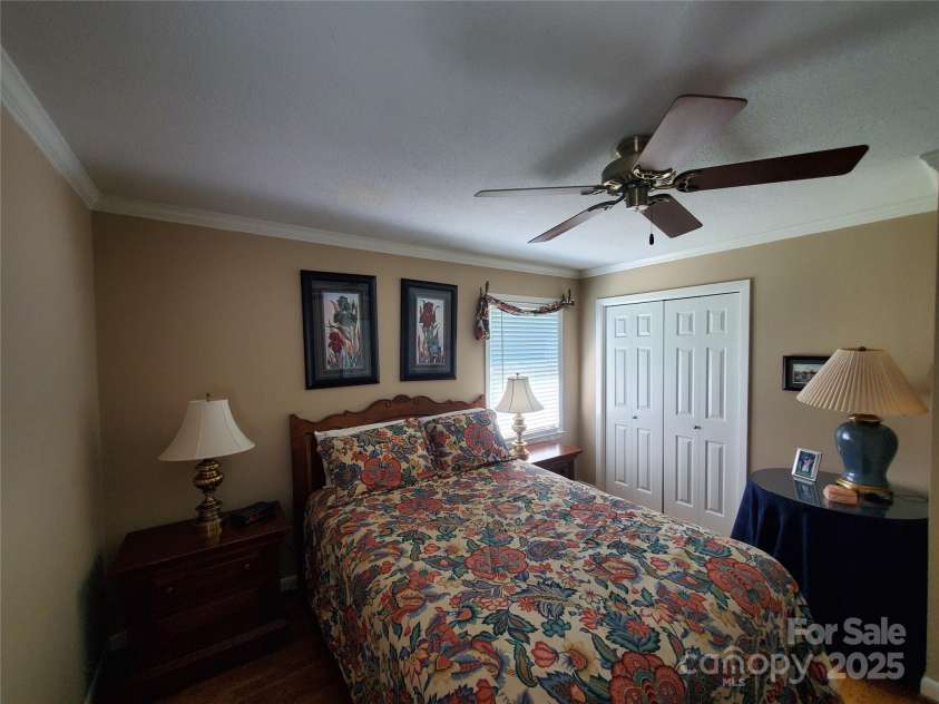 2104 Farmbrook Drive, Statesville, NC 28625.  MLS# CAR4269655, YatesRealty ID 2772. 