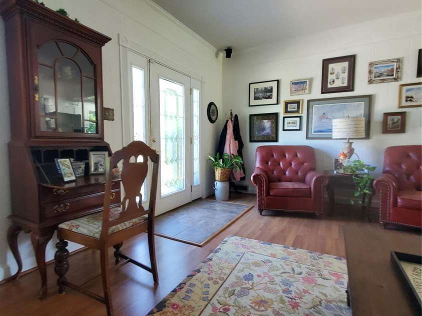 2104 Farmbrook Drive, Statesville, NC 28625.  MLS# CAR4269655, YatesRealty ID 2772. 