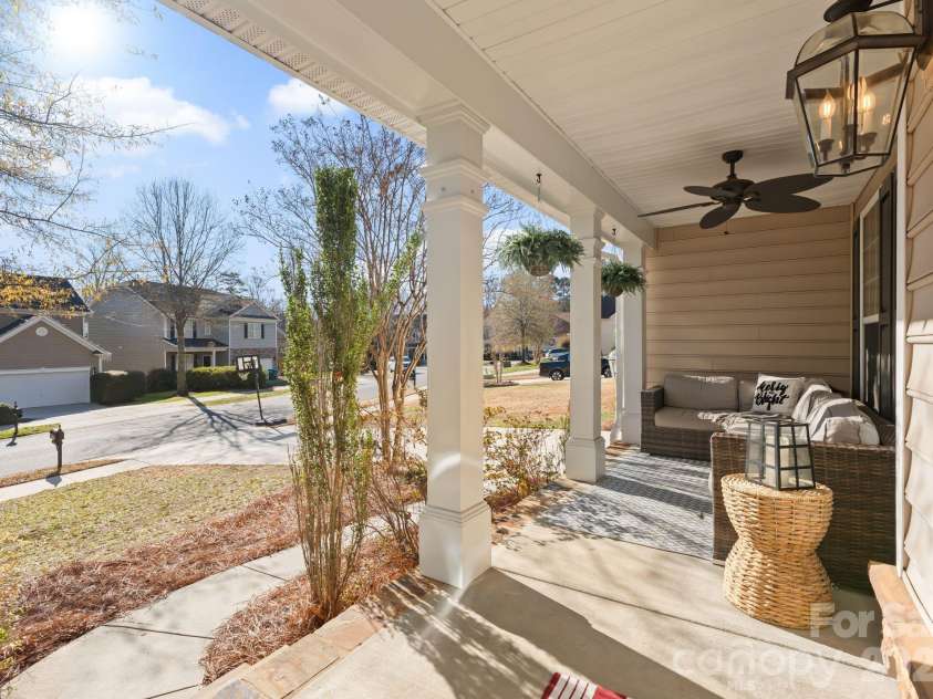 7519 Greylock Ridge Road, Matthews, NC 28105.  MLS# CAR4330676, YatesRealty ID 2772. 