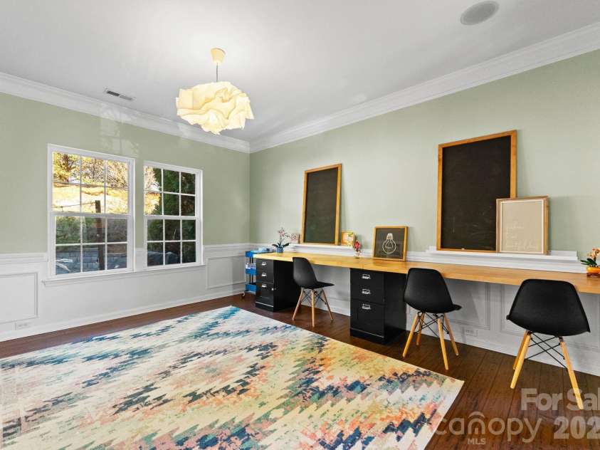 7519 Greylock Ridge Road, Matthews, NC 28105.  MLS# CAR4330676, YatesRealty ID 2772. 