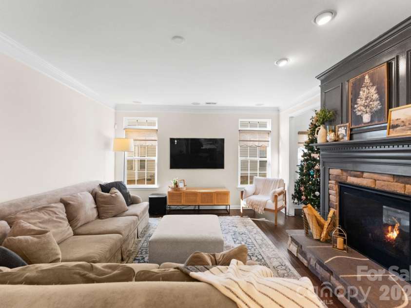 7519 Greylock Ridge Road, Matthews, NC 28105.  MLS# CAR4330676, YatesRealty ID 2772. 