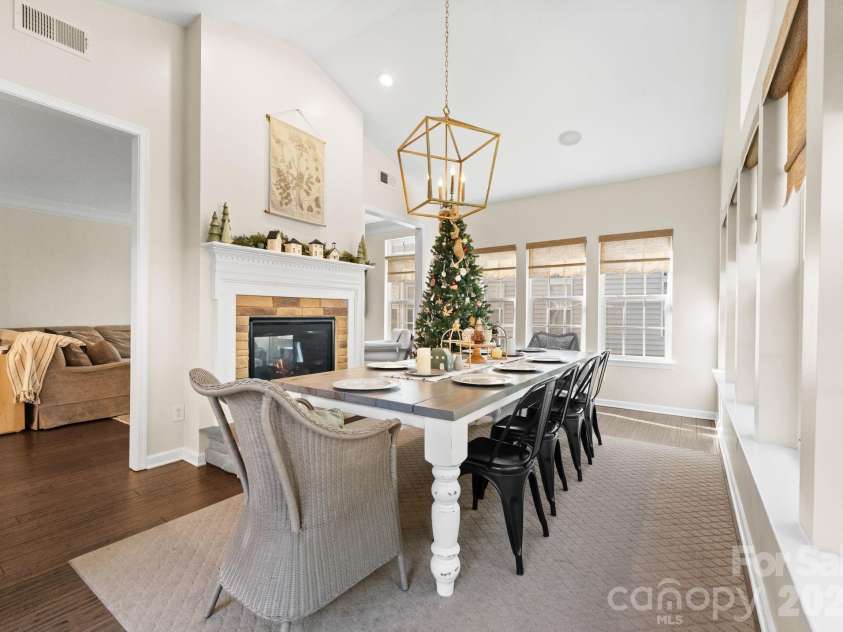 7519 Greylock Ridge Road, Matthews, NC 28105.  MLS# CAR4330676, YatesRealty ID 2772. 