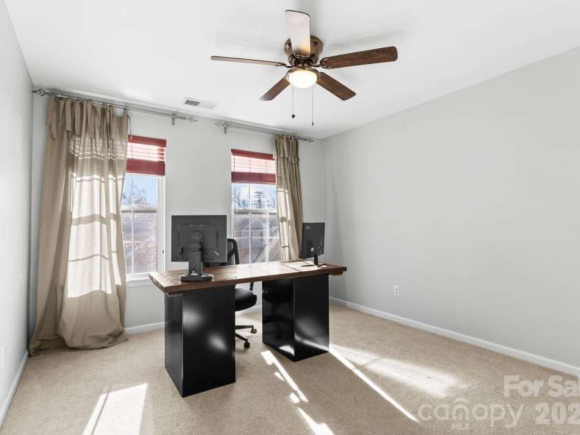 7519 Greylock Ridge Road, Matthews, NC 28105.  MLS# CAR4330676, YatesRealty ID 2772. 