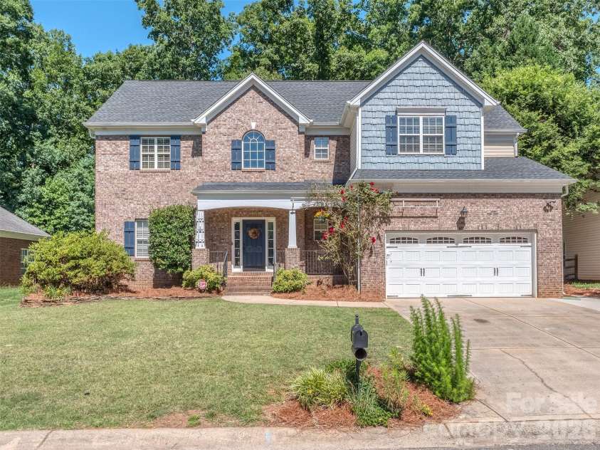 8385 Bampton Drive, Concord, NC 28027.  MLS# CAR4387749, YatesRealty ID 27720. 