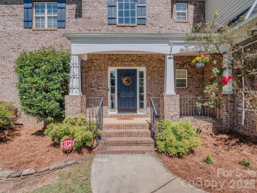 8385 Bampton Drive, Concord, NC 28027.  MLS# CAR4387749, YatesRealty ID 27720. 