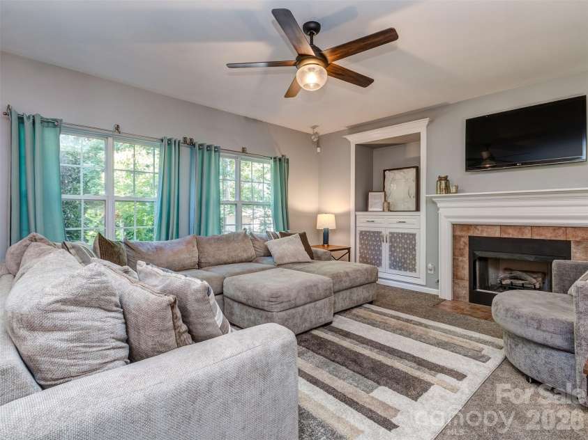 8385 Bampton Drive, Concord, NC 28027.  MLS# CAR4387749, YatesRealty ID 27720. 