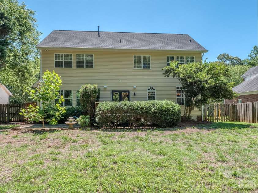 8385 Bampton Drive, Concord, NC 28027.  MLS# CAR4387749, YatesRealty ID 27720. 