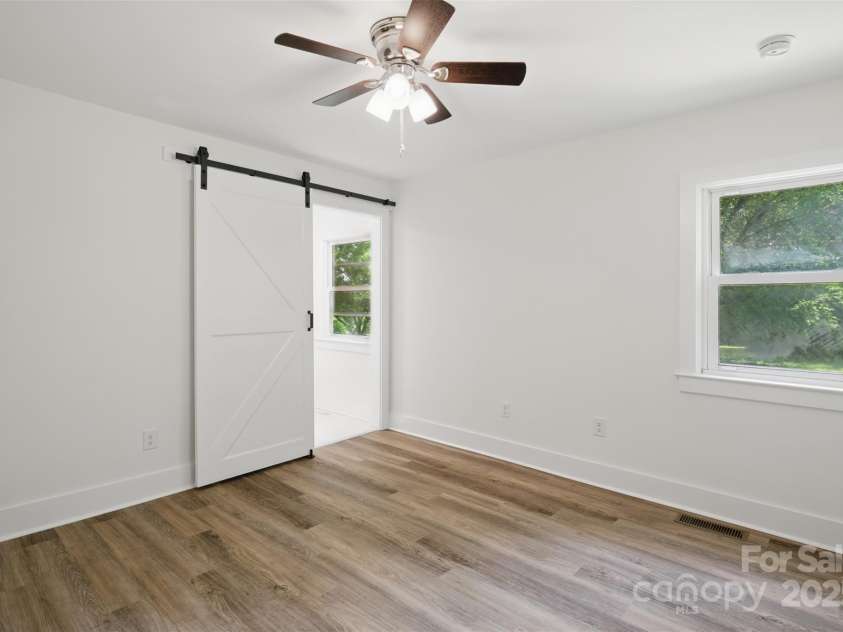 615 & 625 Irish Potato Road, Concord, NC 28025.  MLS# CAR4261008, YatesRealty ID 27722. 