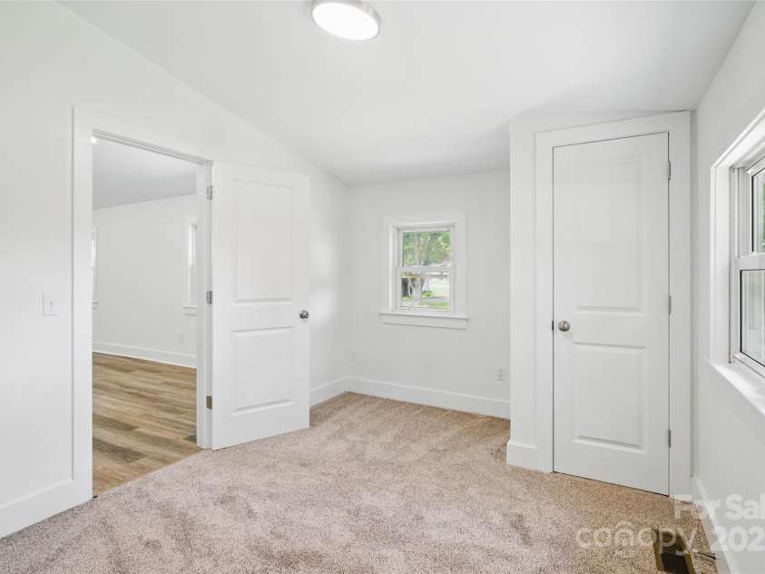 615 & 625 Irish Potato Road, Concord, NC 28025.  MLS# CAR4261008, YatesRealty ID 27722. 