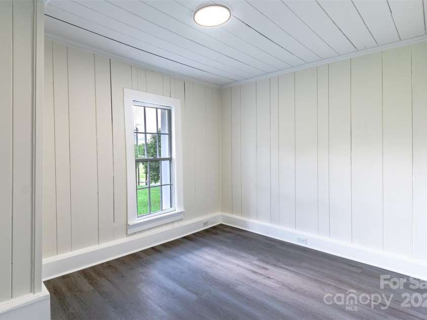 615 & 625 Irish Potato Road, Concord, NC 28025.  MLS# CAR4261008, YatesRealty ID 27722. 