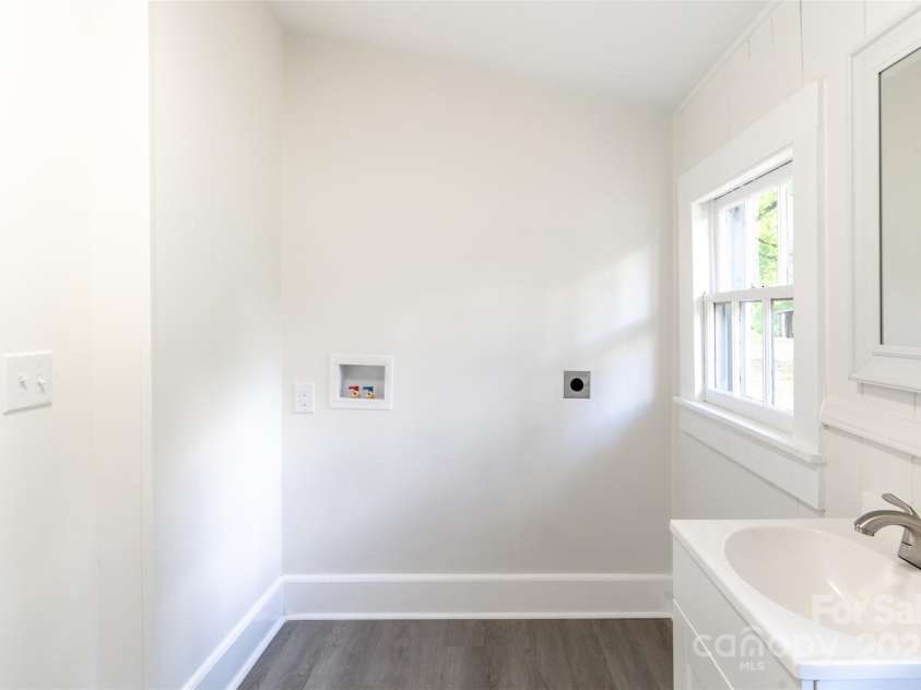 615 & 625 Irish Potato Road, Concord, NC 28025.  MLS# CAR4261008, YatesRealty ID 27722. 