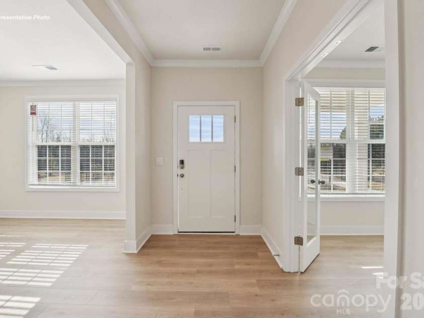 124 Waterfall Valley Way, Mooresville, NC 28117.  MLS# CAR4389701, YatesRealty ID 27723. 