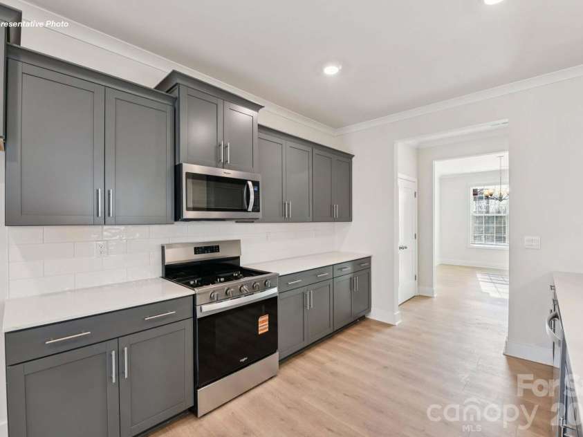 124 Waterfall Valley Way, Mooresville, NC 28117.  MLS# CAR4389701, YatesRealty ID 27723. 
