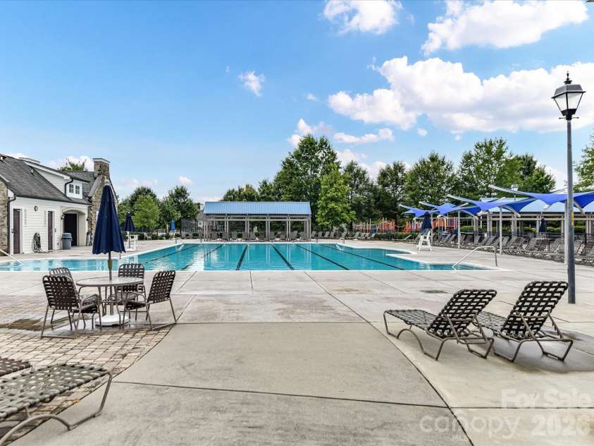 6414 Ballybay Drive, Charlotte, NC 28278.  MLS# CAR4388725, YatesRealty ID 27724. 