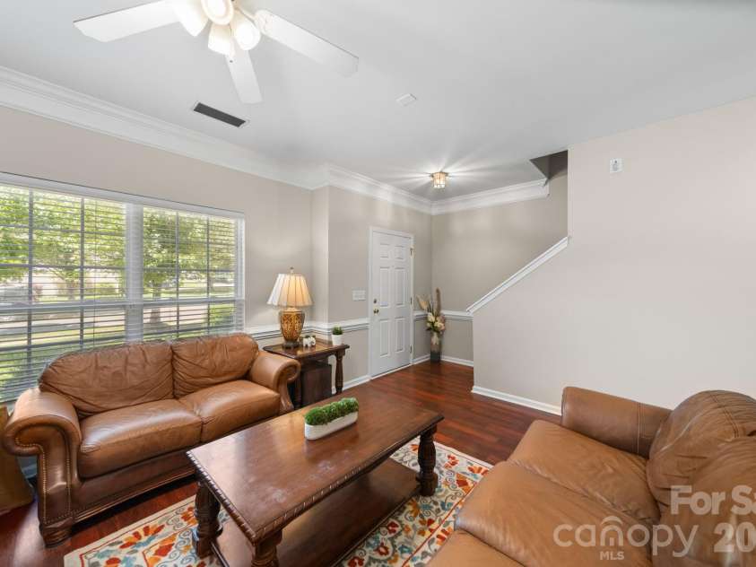 6403 Sackett Way, Charlotte, NC 28269.  MLS# CAR4389336, YatesRealty ID 27727. 