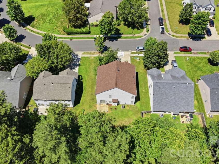 6403 Sackett Way, Charlotte, NC 28269.  MLS# CAR4389336, YatesRealty ID 27727. 
