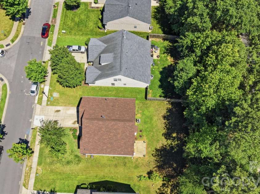 6403 Sackett Way, Charlotte, NC 28269.  MLS# CAR4389336, YatesRealty ID 27727. 