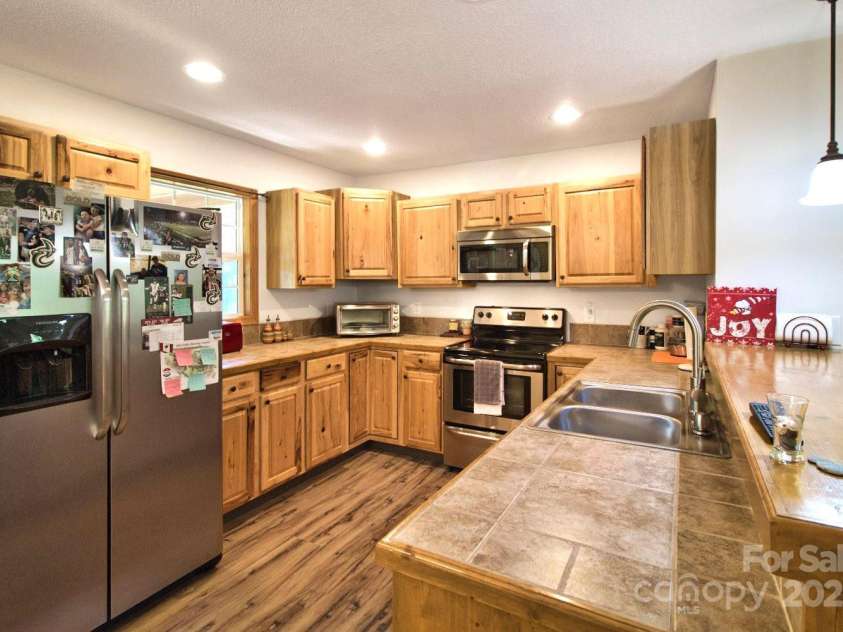 654 Moonlight Pass, Union Mills, NC 28167.  MLS# CAR4281948, YatesRealty ID 27727. 