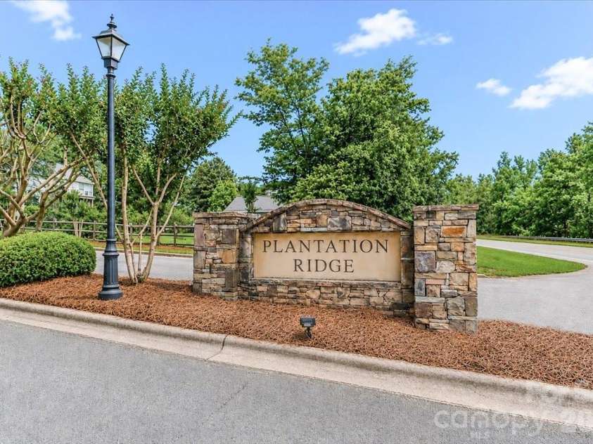 311 Deerfield Circle, Salisbury, NC 28147.  MLS# CAR4385691, YatesRealty ID 27728. Plantation Ridge