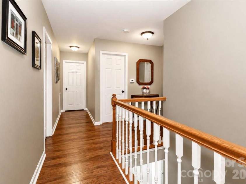 311 Deerfield Circle, Salisbury, NC 28147.  MLS# CAR4385691, YatesRealty ID 27728. Upstairs hallway