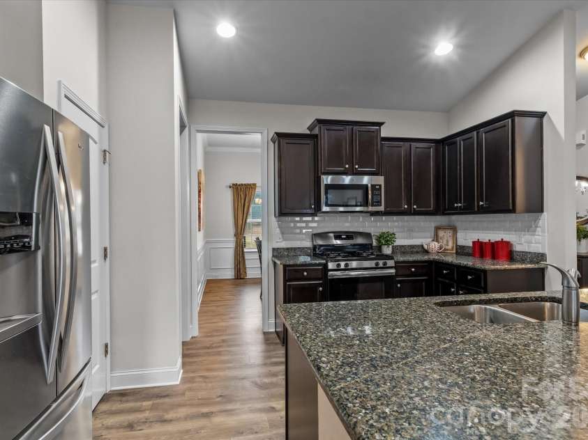 111 Allenton Way, Statesville, NC 28677.  MLS# CAR4330182, YatesRealty ID 2773. 