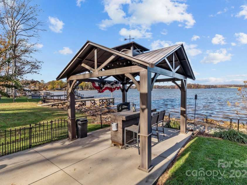 270 Yachtman Drive, Salisbury, NC 28146.  MLS# CAR4203745, YatesRealty ID 2773. 