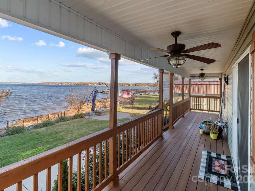 270 Yachtman Drive, Salisbury, NC 28146.  MLS# CAR4203745, YatesRealty ID 2773. 