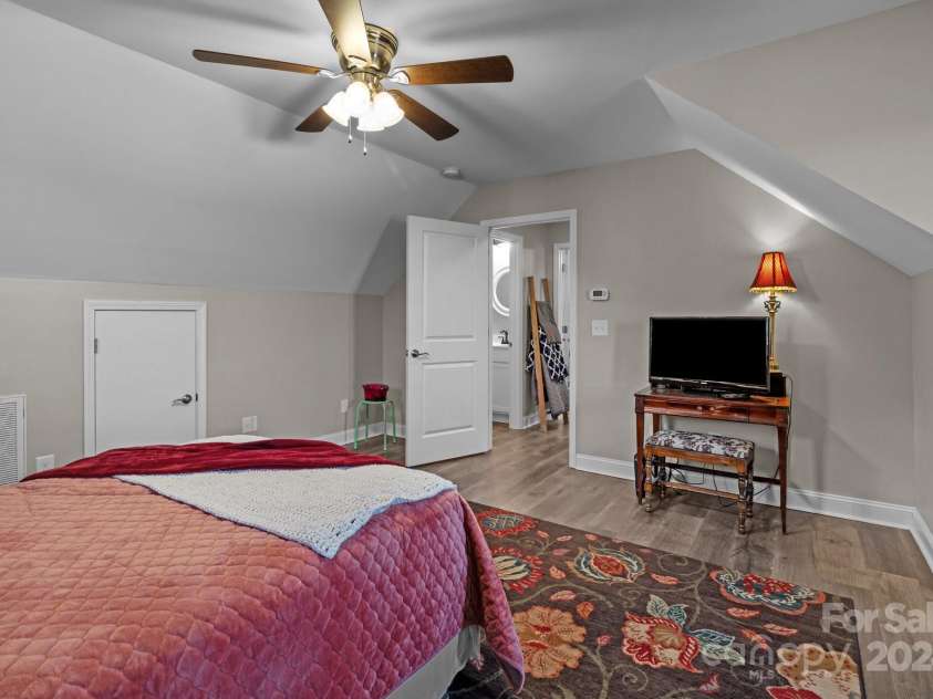 270 Yachtman Drive, Salisbury, NC 28146.  MLS# CAR4203745, YatesRealty ID 2773. 