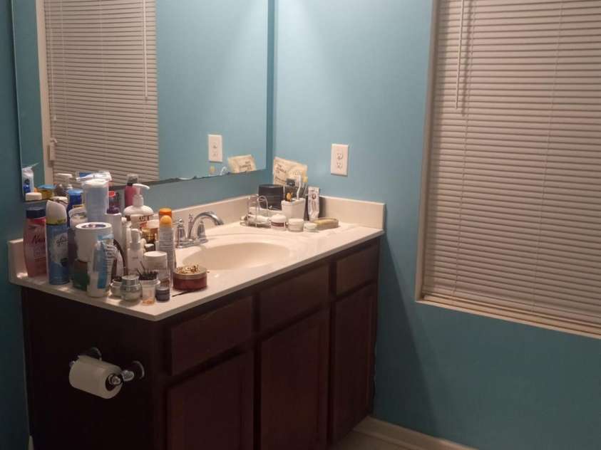 7736 Ponderosa Pine Lane, Charlotte, NC 28215.  MLS# CAR4338562, YatesRealty ID 2773. 