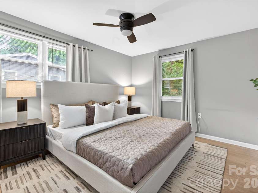 3541 Delgany Drive, Charlotte, NC 28215.  MLS# CAR4385935, YatesRealty ID 27730. 