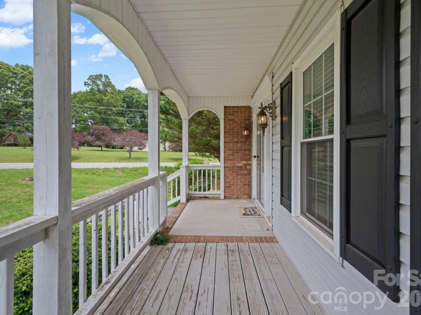 7600 Sedgewick Ridge Road, Lewisville, NC 27023.  MLS# CAR4389138, YatesRealty ID 27732. 