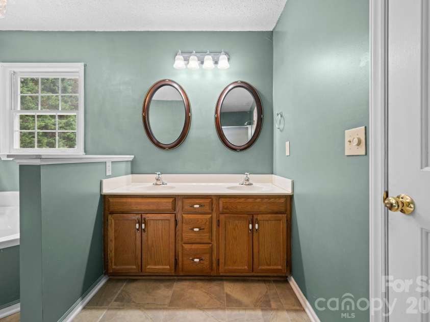 7600 Sedgewick Ridge Road, Lewisville, NC 27023.  MLS# CAR4389138, YatesRealty ID 27732. 