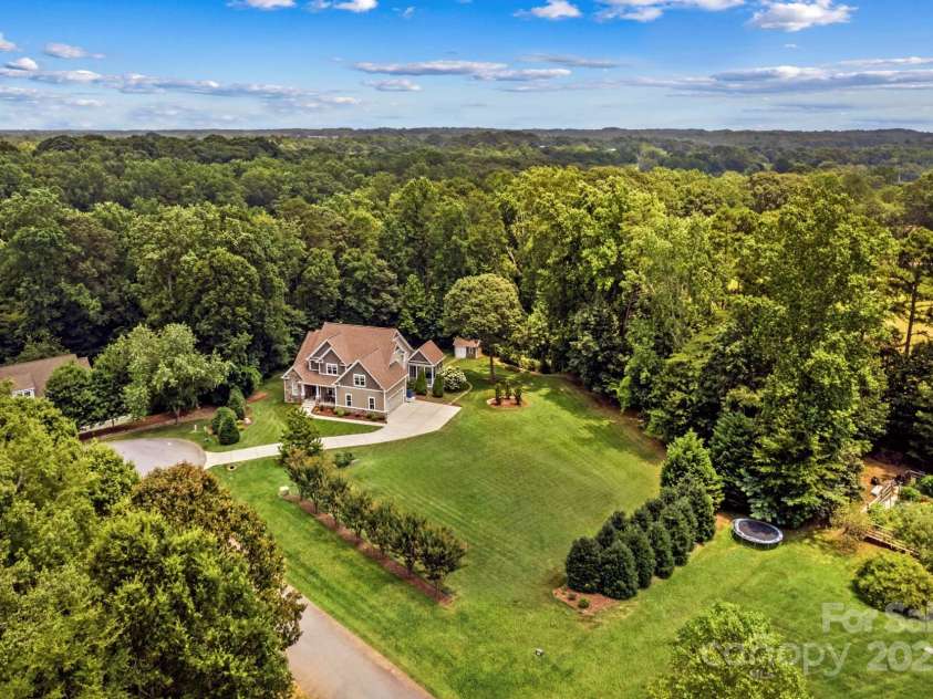 168 Monarch Lane, Mooresville, NC 28115.  MLS# CAR4283709, YatesRealty ID 27733. 