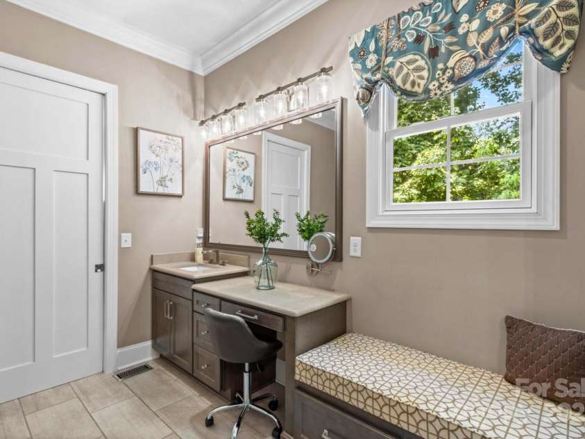 168 Monarch Lane, Mooresville, NC 28115.  MLS# CAR4283709, YatesRealty ID 27733. 