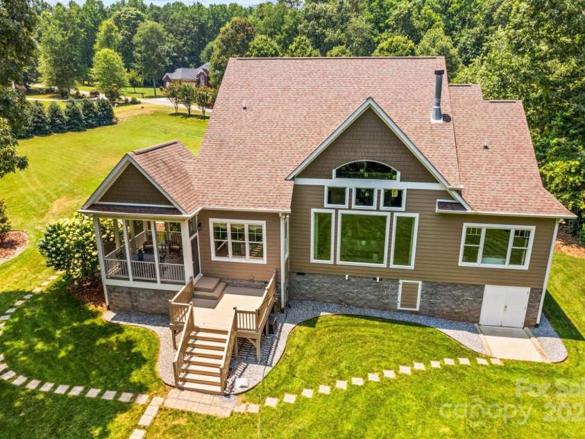 168 Monarch Lane, Mooresville, NC 28115.  MLS# CAR4283709, YatesRealty ID 27733. 