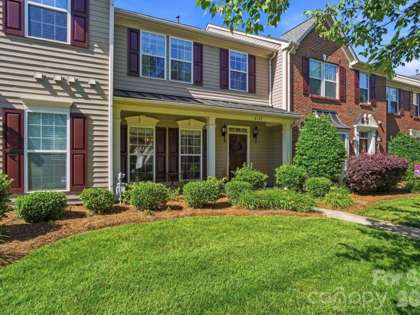 8157 Bridgegate Drive, Huntersville, NC 28078.  MLS# CAR4389686, YatesRealty ID 27734. 