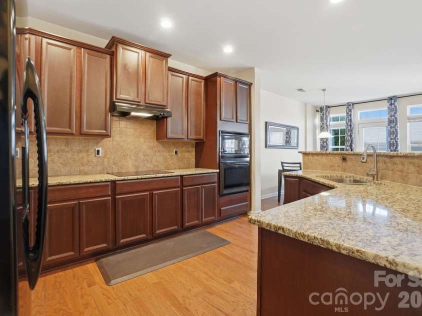 8157 Bridgegate Drive, Huntersville, NC 28078.  MLS# CAR4389686, YatesRealty ID 27734. 