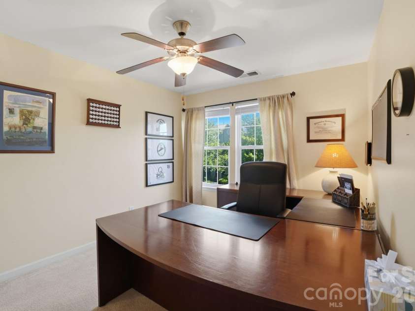 8157 Bridgegate Drive, Huntersville, NC 28078.  MLS# CAR4389686, YatesRealty ID 27734. 