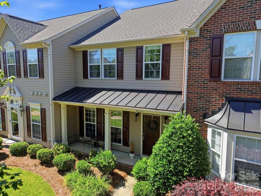 8157 Bridgegate Drive, Huntersville, NC 28078.  MLS# CAR4389686, YatesRealty ID 27734. 