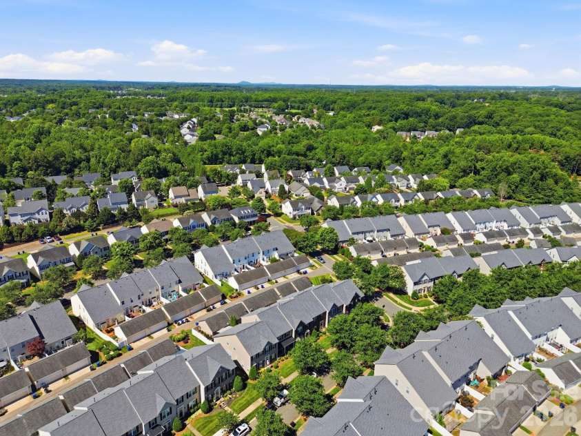 8157 Bridgegate Drive, Huntersville, NC 28078.  MLS# CAR4389686, YatesRealty ID 27734. 