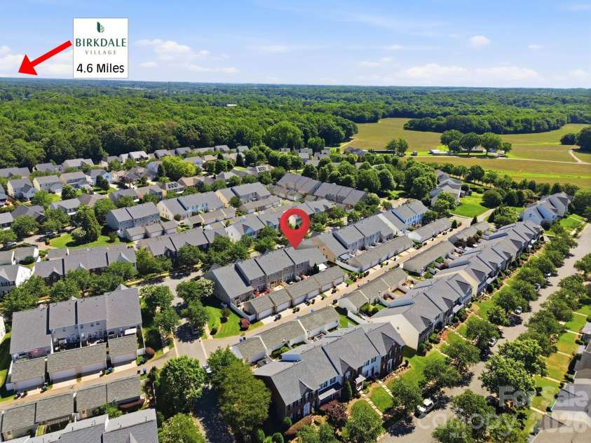 8157 Bridgegate Drive, Huntersville, NC 28078.  MLS# CAR4389686, YatesRealty ID 27734. 