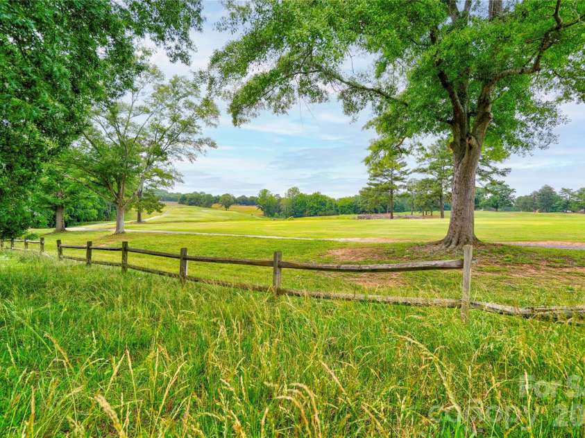3016 Longwood Drive, Shelby, NC 28152.  MLS# CAR4389527, YatesRealty ID 27735. Golf Course Views
